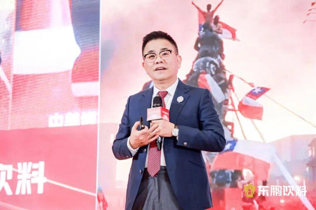 章燎原…回归线位食品饮料人的创新打法pg电子模拟器试玩钟睒睒、唐彬森、(图15)